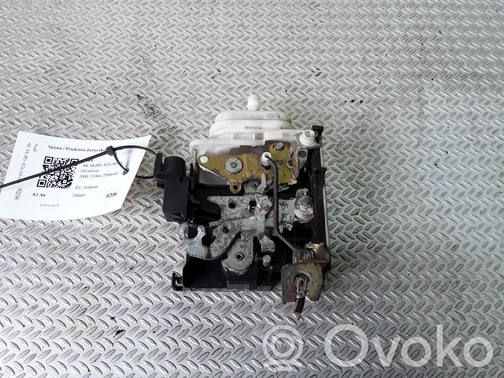 Front door lock   4D1837015D