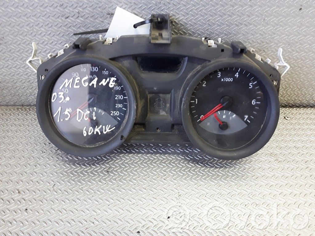 Speedometer (instrument cluster)   8200364588