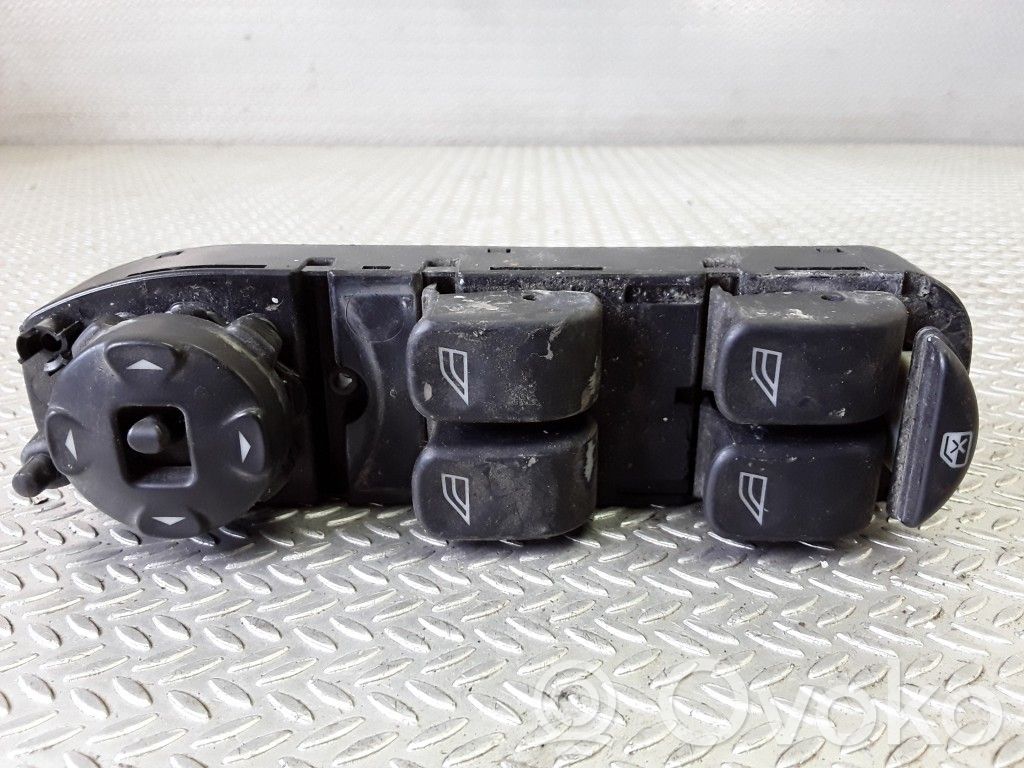 Jaguar S-Type Electric window control switch 