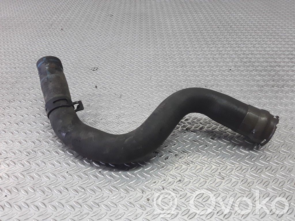 Engine coolant pipe/hose