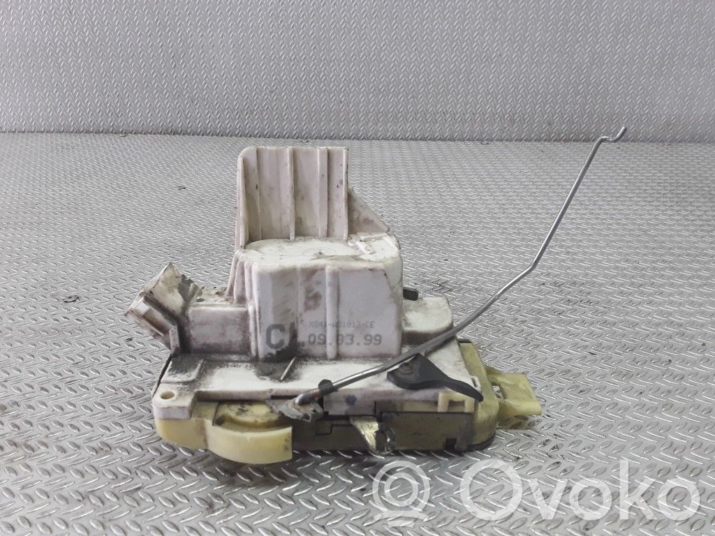 Galinių durų spyna   XS41A21813CE