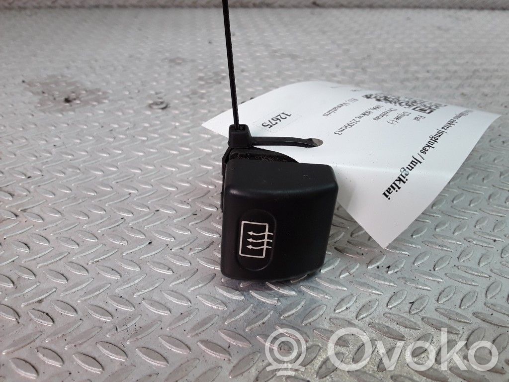 Windscreen/window heater switch