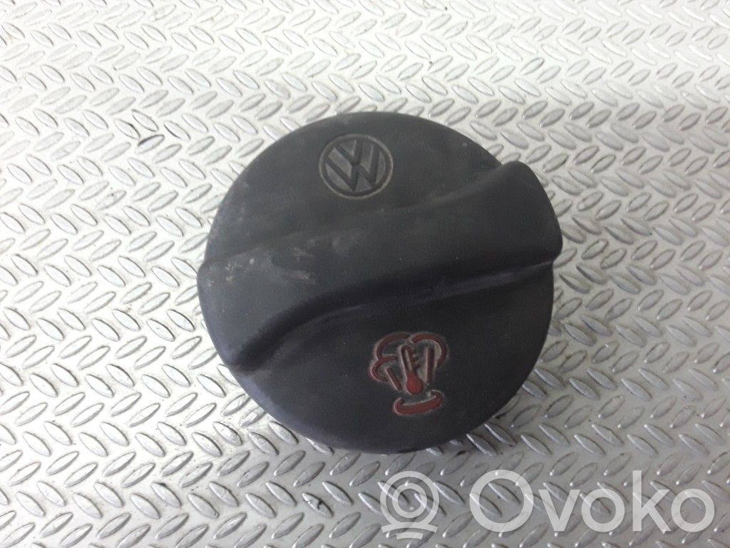 Volkswagen Golf III Korek zbiornika wyrównawczego chłodziwa 