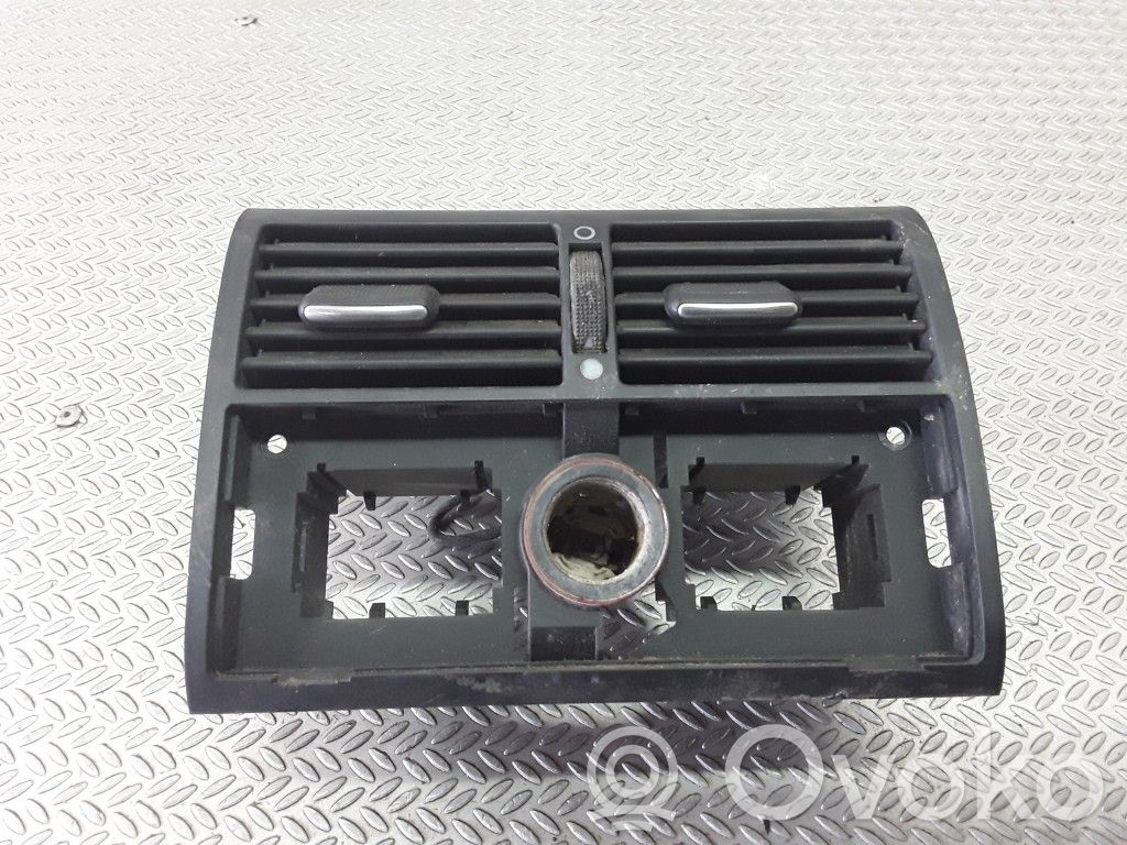 Audi A8 S8 D2 4D Rejilla de ventilación trasera 
