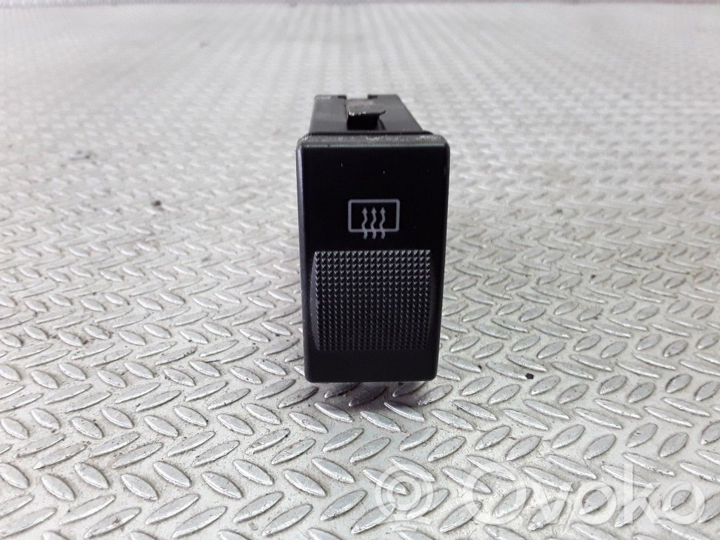 Audi A8 S8 D2 4D Windscreen/window heater switch 