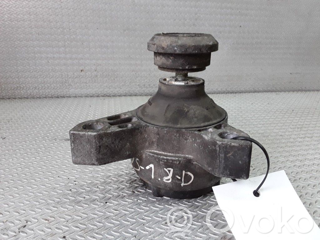 Dzinēja spilvens   98AB6038