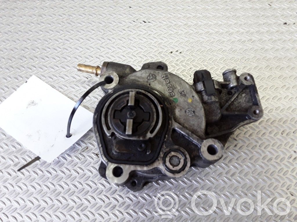 Vacuum pump