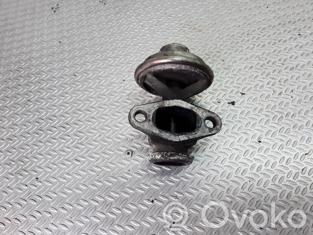 Mercedes-Benz Vito Viano W638 Válvula EGR 