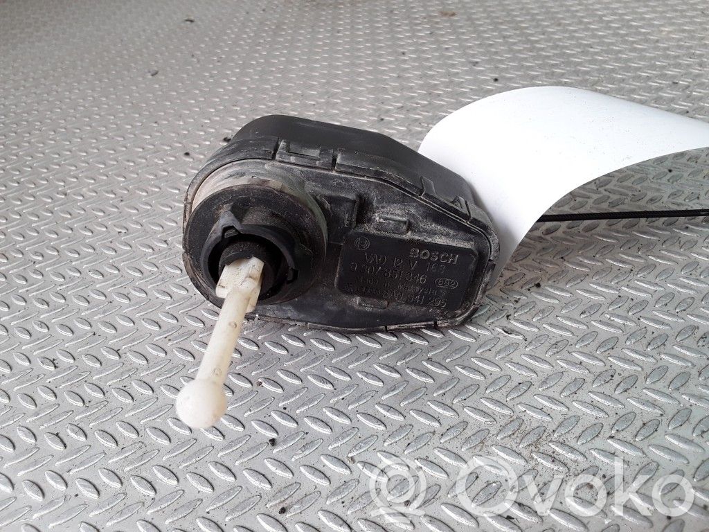 Audi 80 90 S2 B4 Headlight level adjustment motor 
