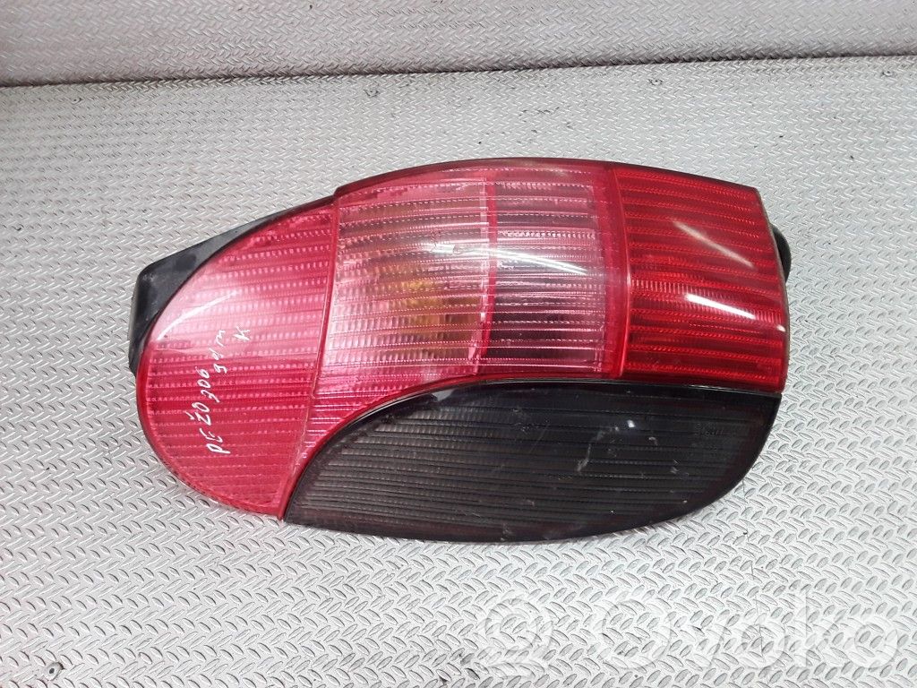 Rear/tail lights