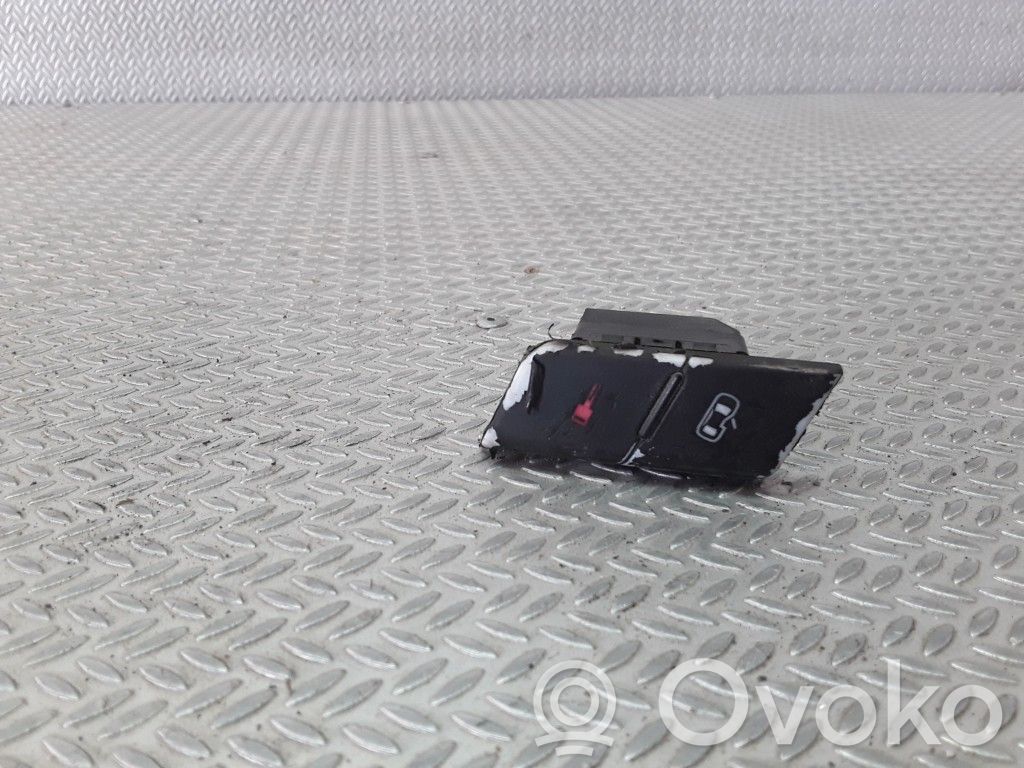 Audi A4 S4 B6 8E 8H Central locking switch button 