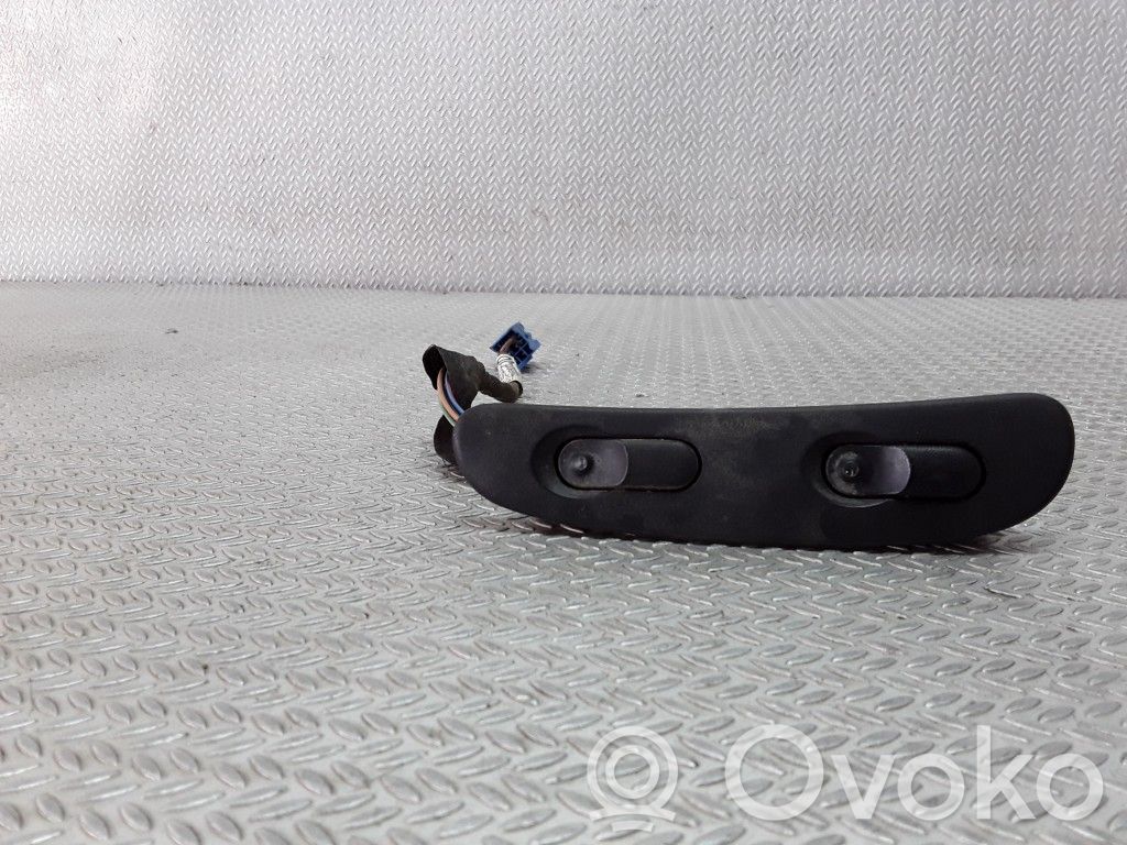 Opel Vectra B Electric power window relay 