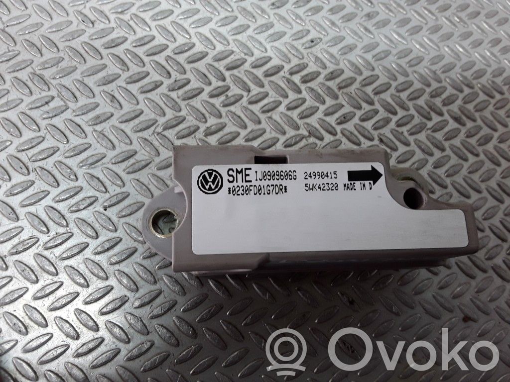 Airbag deployment crash/impact sensor   1J0909606G