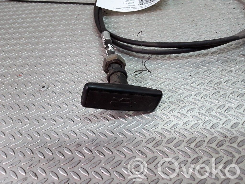 Engine bonnet (hood) release handle