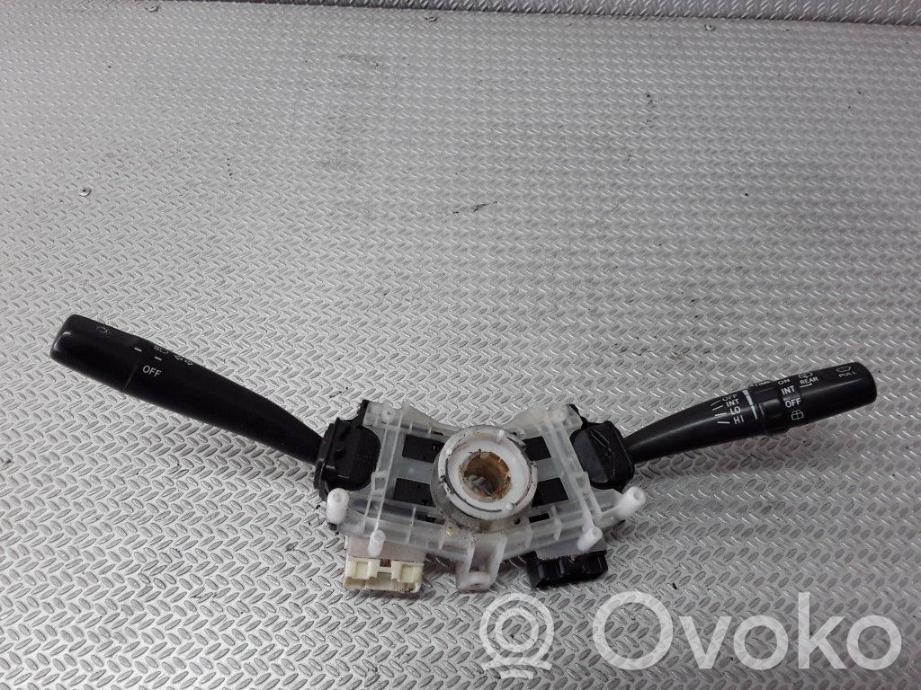 Rokturu komplekts   1E460