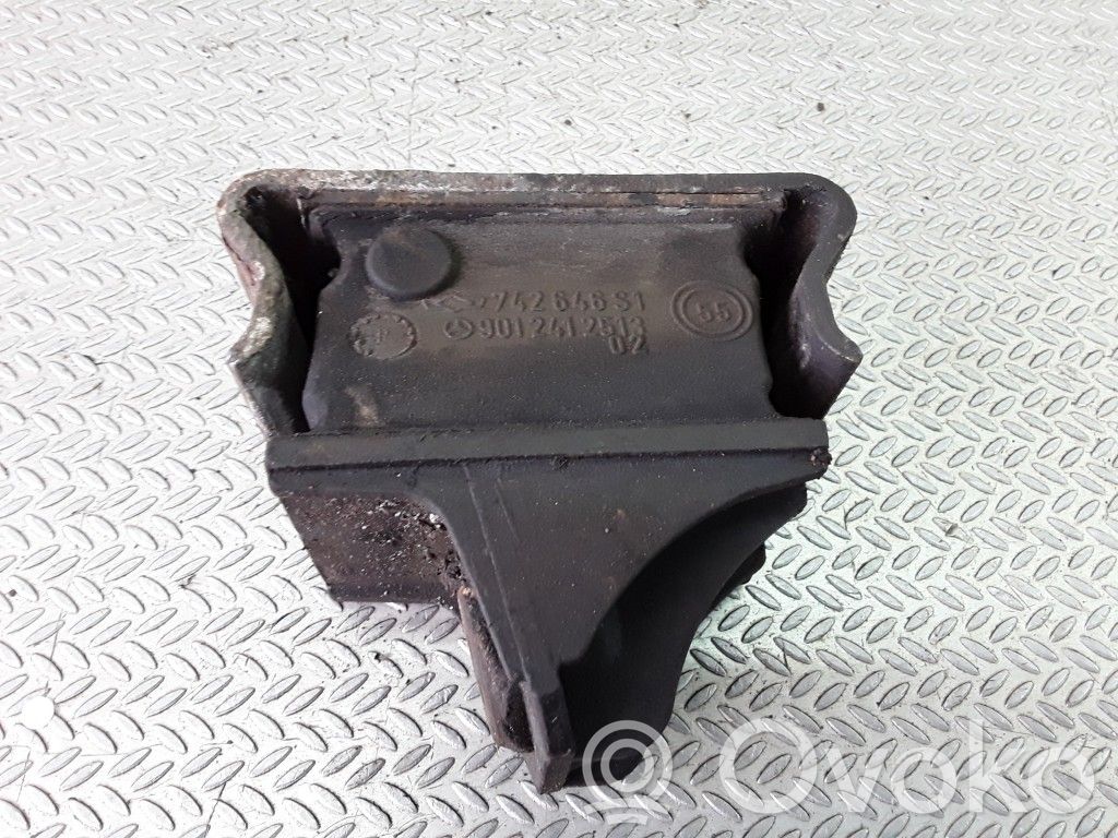 Engine mount bracket   9012412513