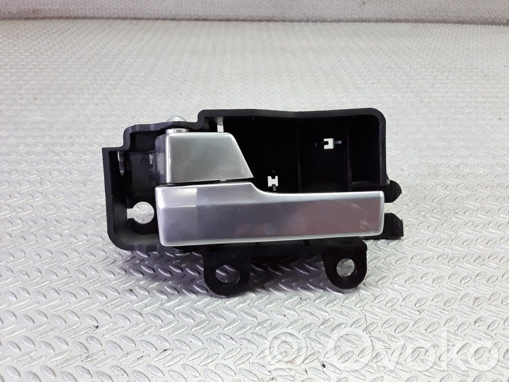 Front door interior handle   3M51R22601
