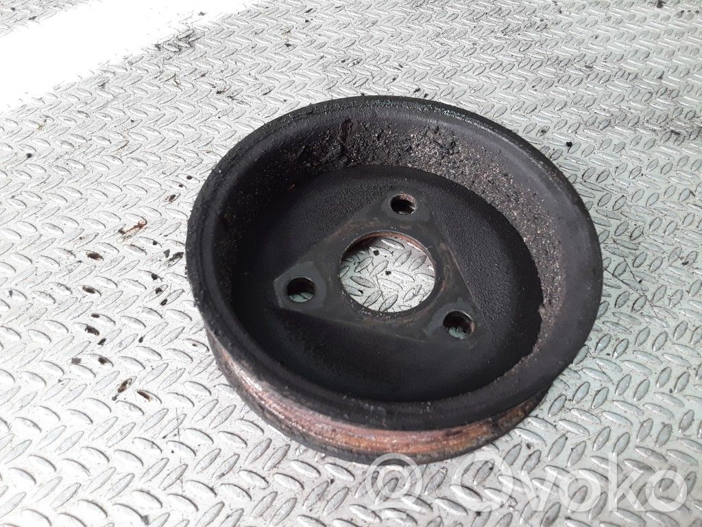 Opel Vectra B Power steering pump pulley 