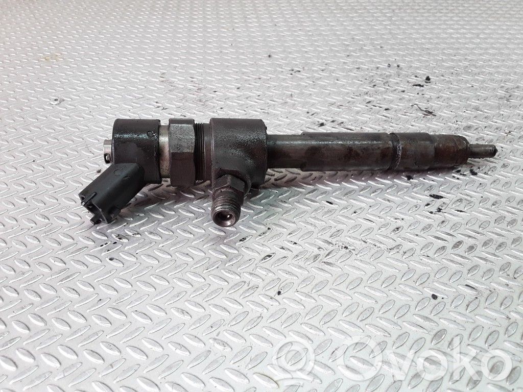 Inyector de combustible   0445110002