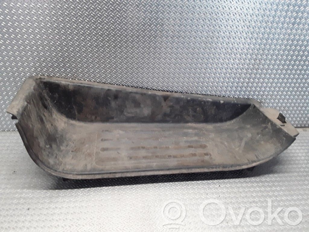 Volkswagen Transporter - Caravelle T5 Listwa progowa przednia 