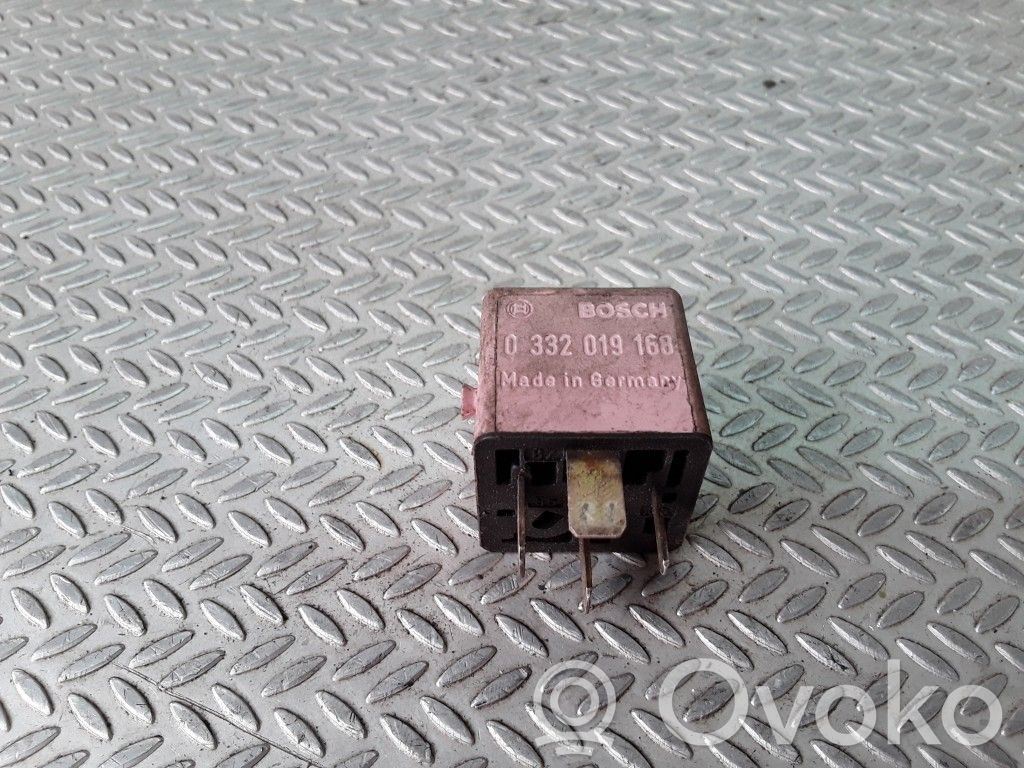 BMW 5 E39 Other relay 