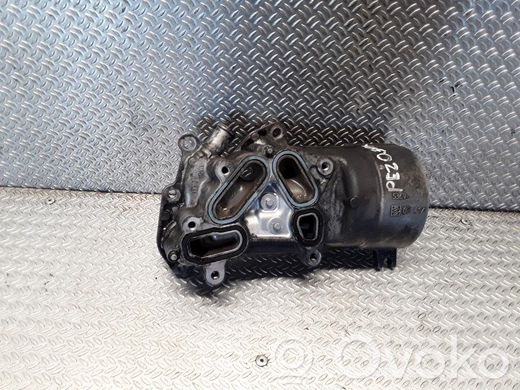 Peugeot 307 Oil filter mounting bracket 