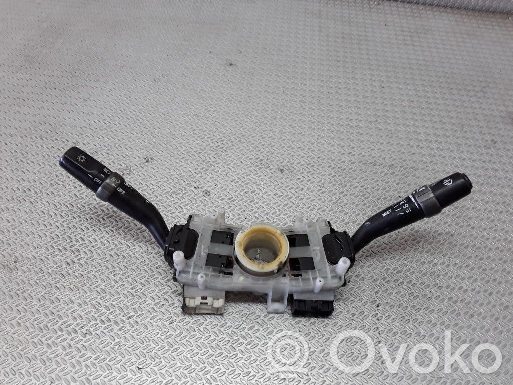 Lexus IS 200-300 Interruptor/palanca de limpiador de luz de giro 