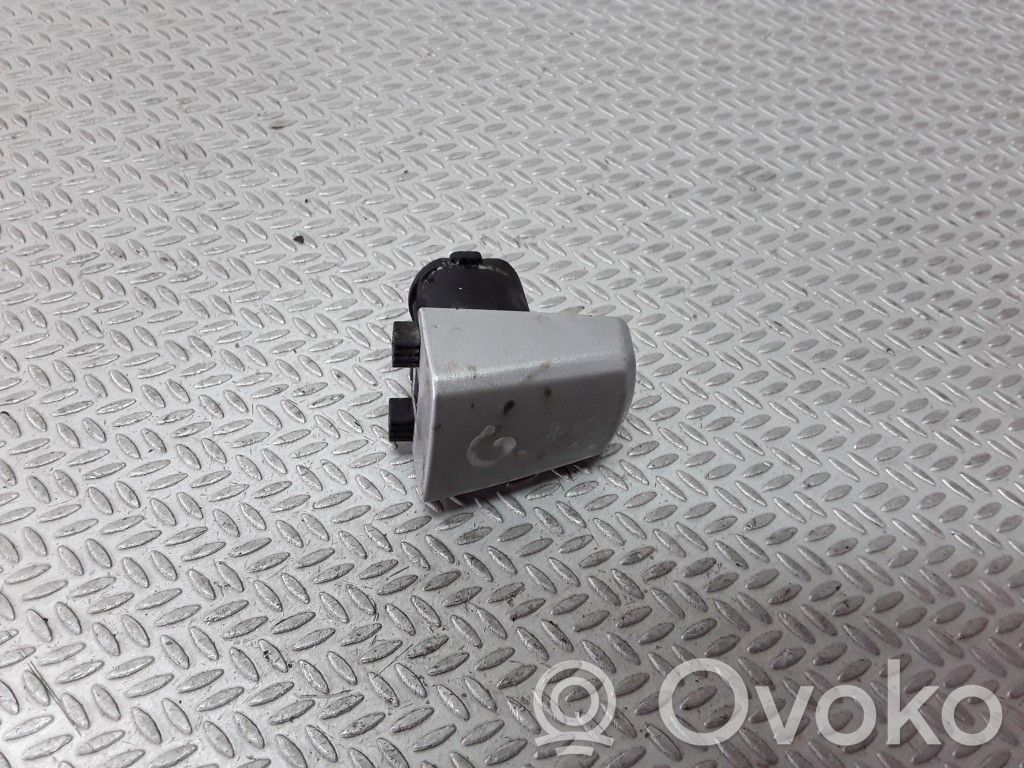 Osłona klamki drzwi tylnych   9227168