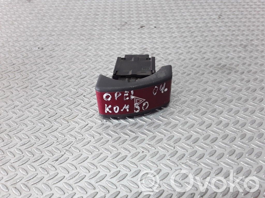 Hazard light switch   9164141