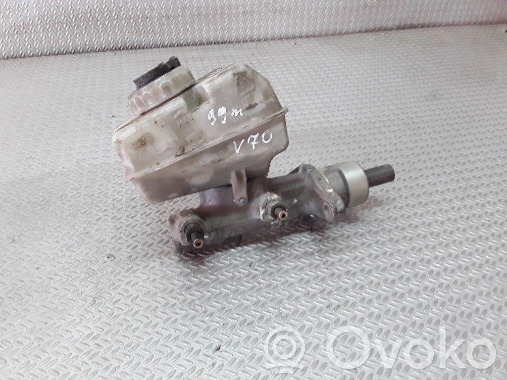 Volvo S70  V70  V70 XC Cilindro del sistema frenante 