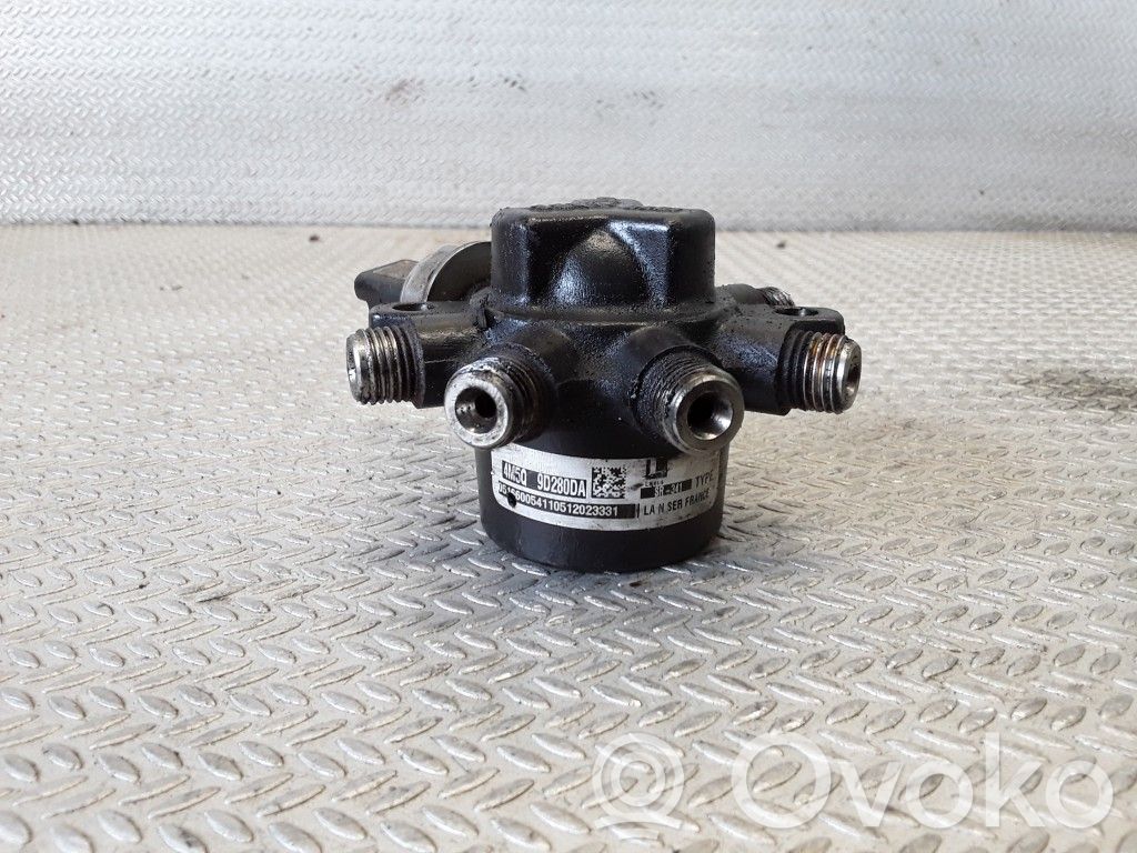 Fuel main line pipe   4M5Q9D280DA