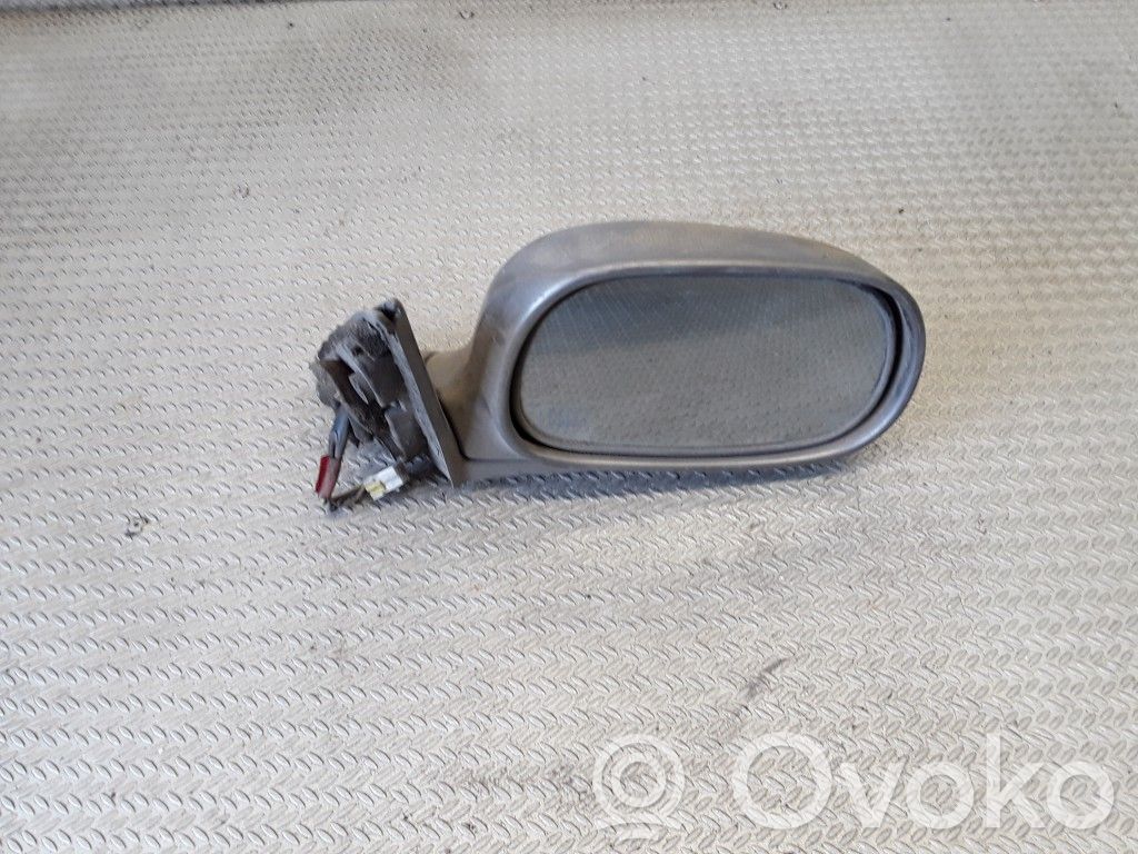 Mitsubishi Galant Front door electric wing mirror 