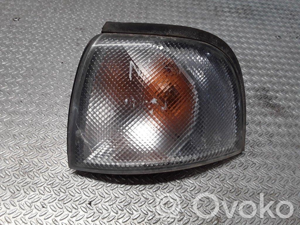 Nissan Sunny Front indicator light 