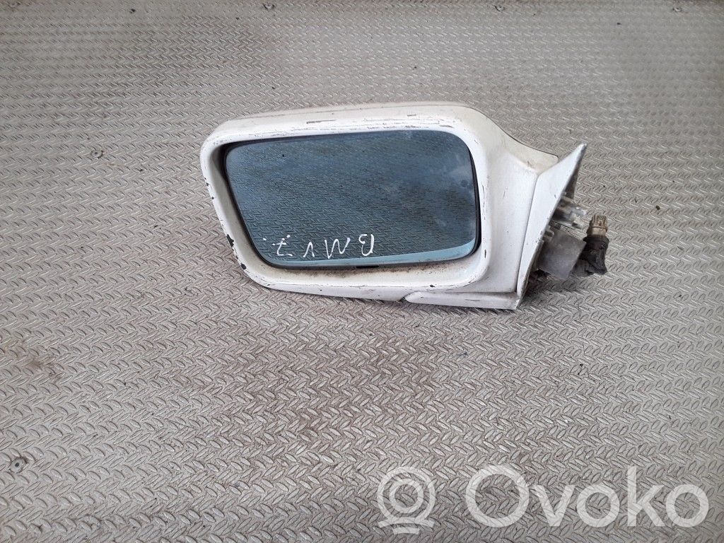 BMW 7 E32 Front door electric wing mirror 