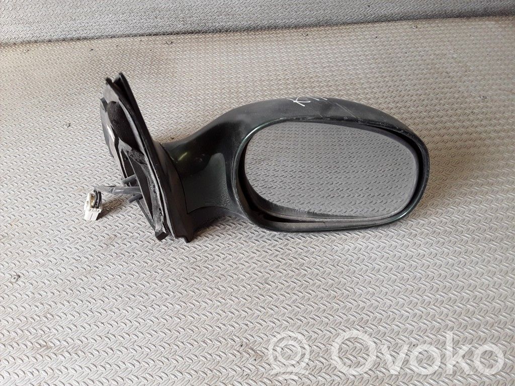 KIA Carnival Front door electric wing mirror 