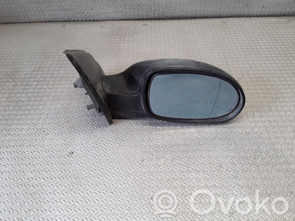 Citroen C5 Front door electric wing mirror 
