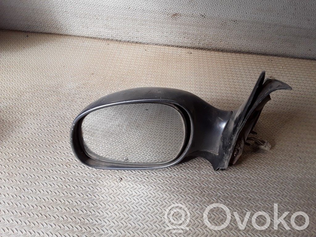 KIA Carnival Front door electric wing mirror 
