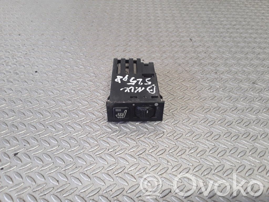 BMW 5 E39 Seat heating switch 