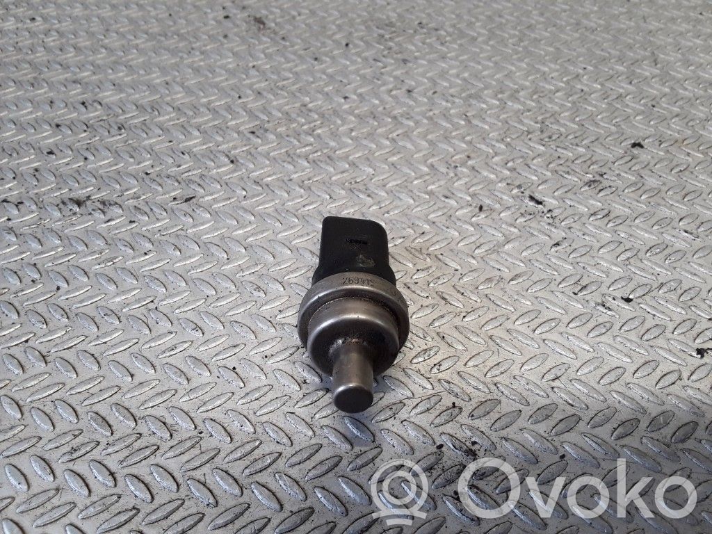 Volkswagen PASSAT B5 Coolant temperature sensor 