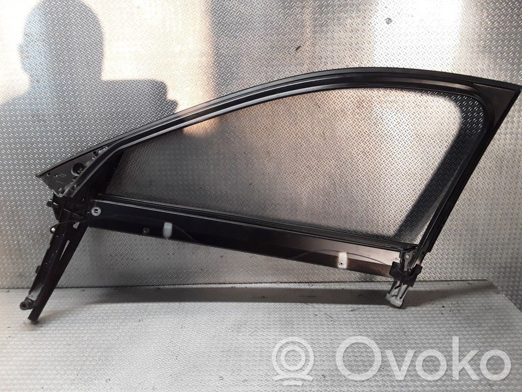 Audi A3 S3 A3 Sportback 8P Front door window/glass frame 