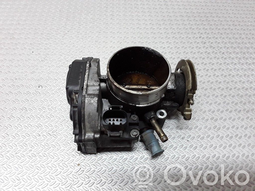 Audi A6 S6 C5 4B Drosselklappenventil 