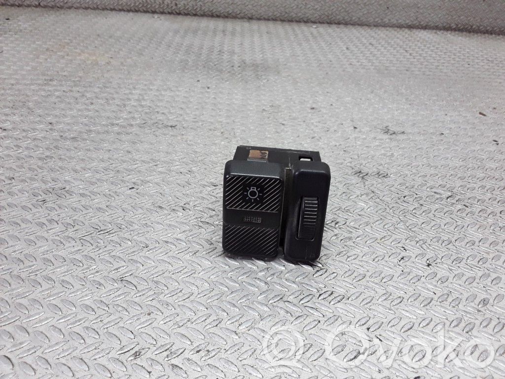 Volkswagen PASSAT B4 Light switch 