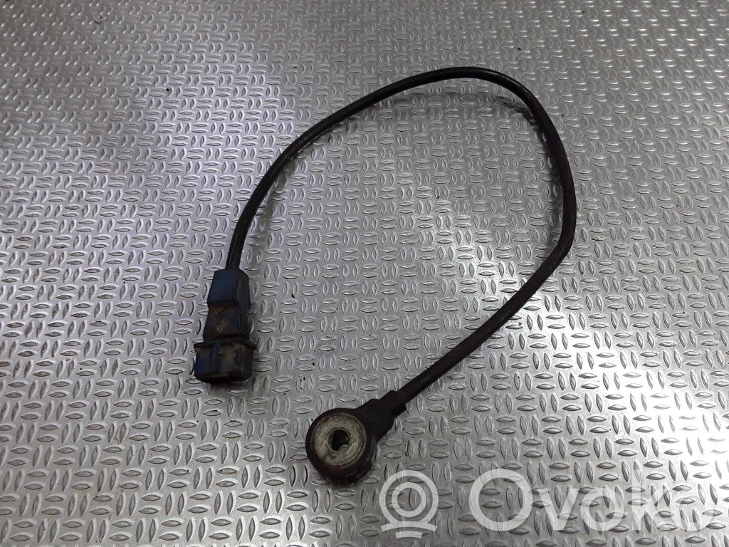 Audi A4 S4 B5 8D Detonation knock sensor 