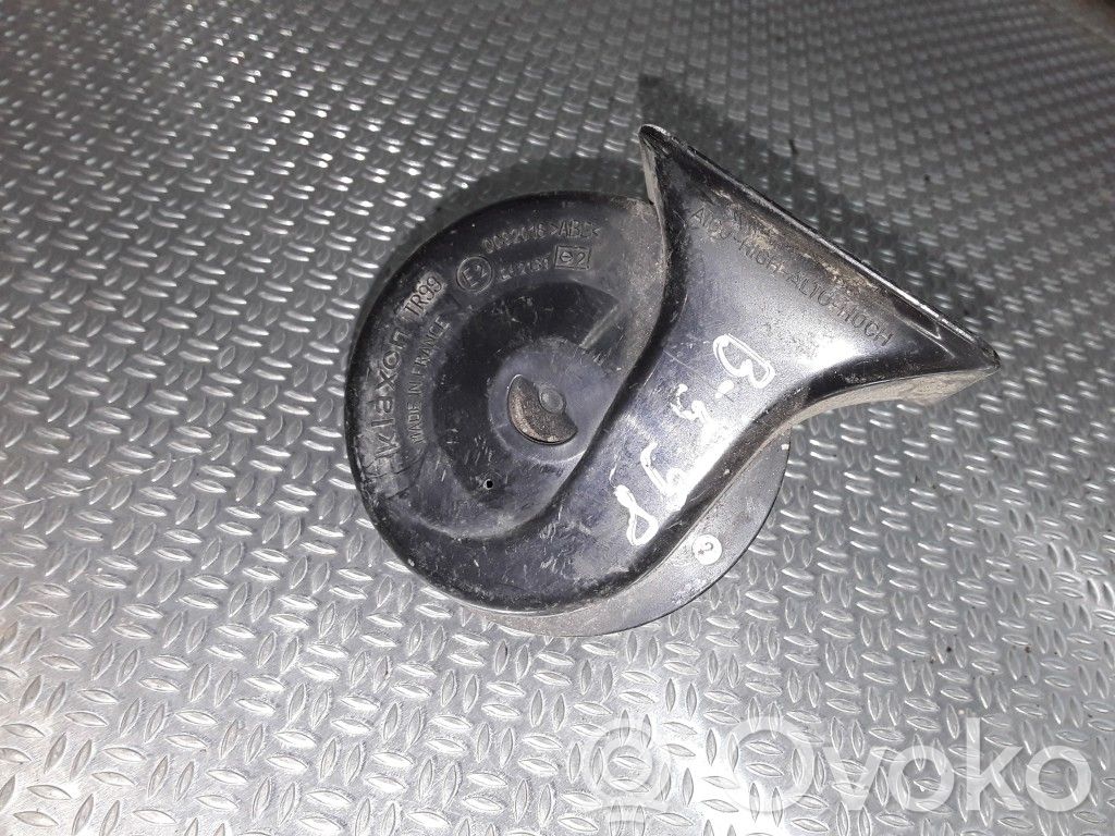 Volkswagen PASSAT B5 Horn signal 