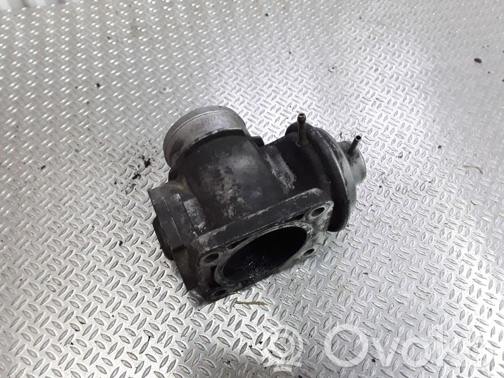 BMW 5 E39 EGR vožtuvas 