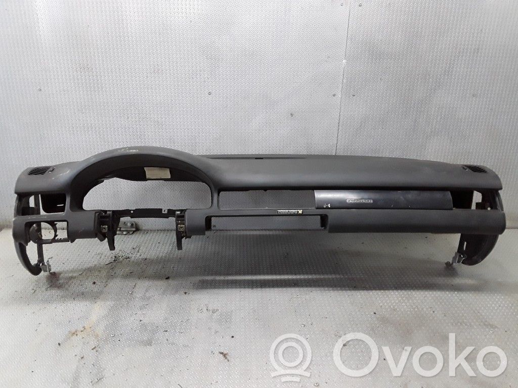 Audi A6 Allroad C5 Panel de instrumentos 