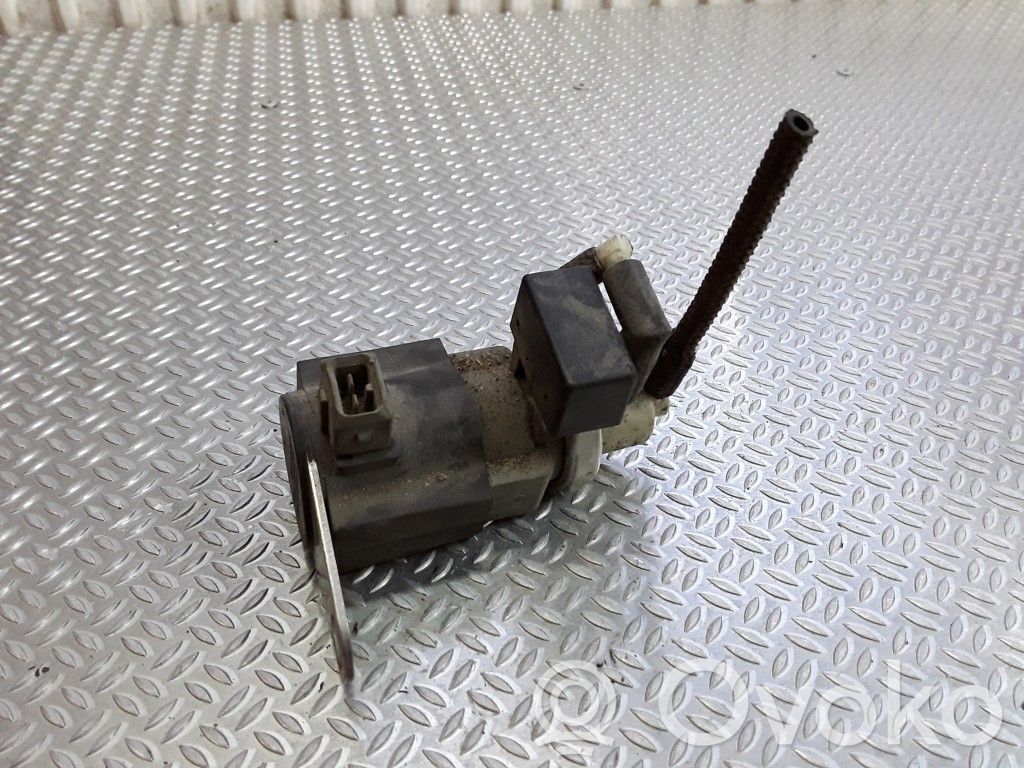 Audi A8 S8 D2 4D Electroválvula del turbo 