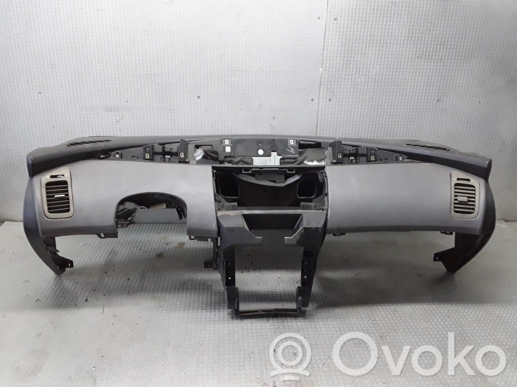 Панель   27800AV600