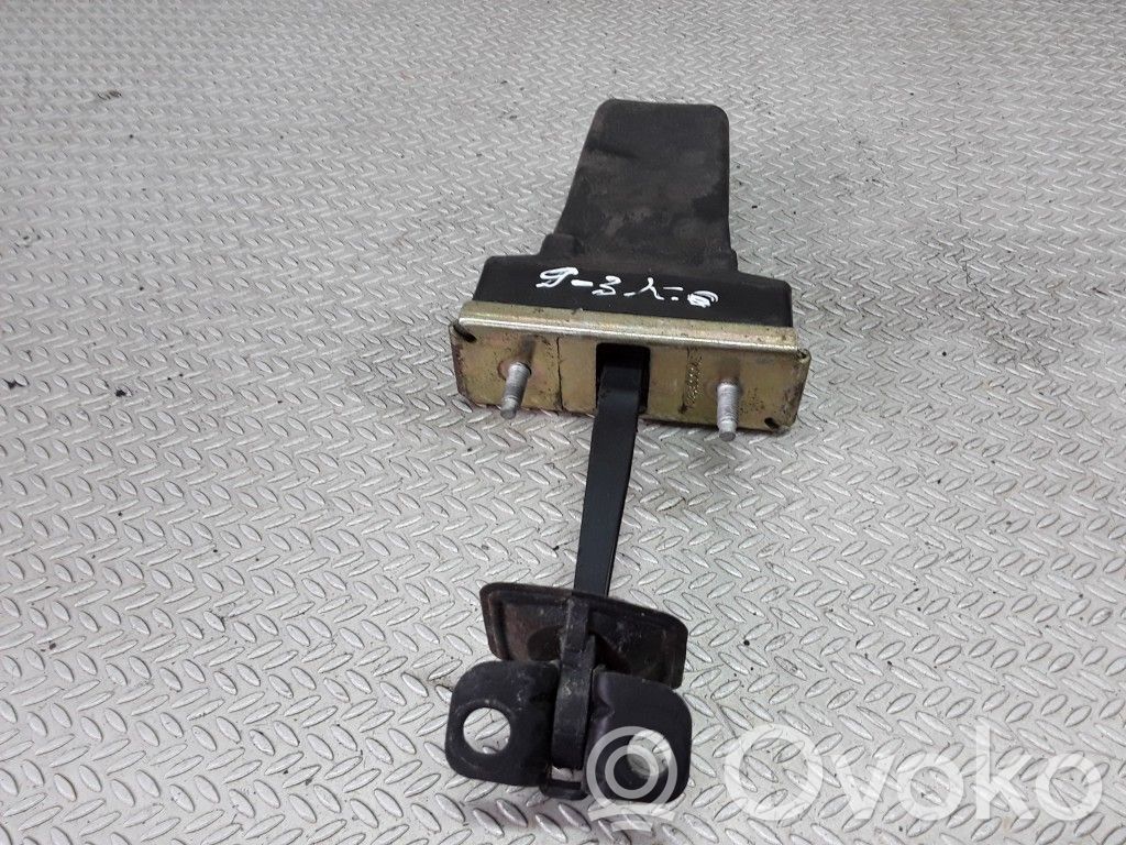 Saab 9-3 Ver2 Takaoven pidätin 