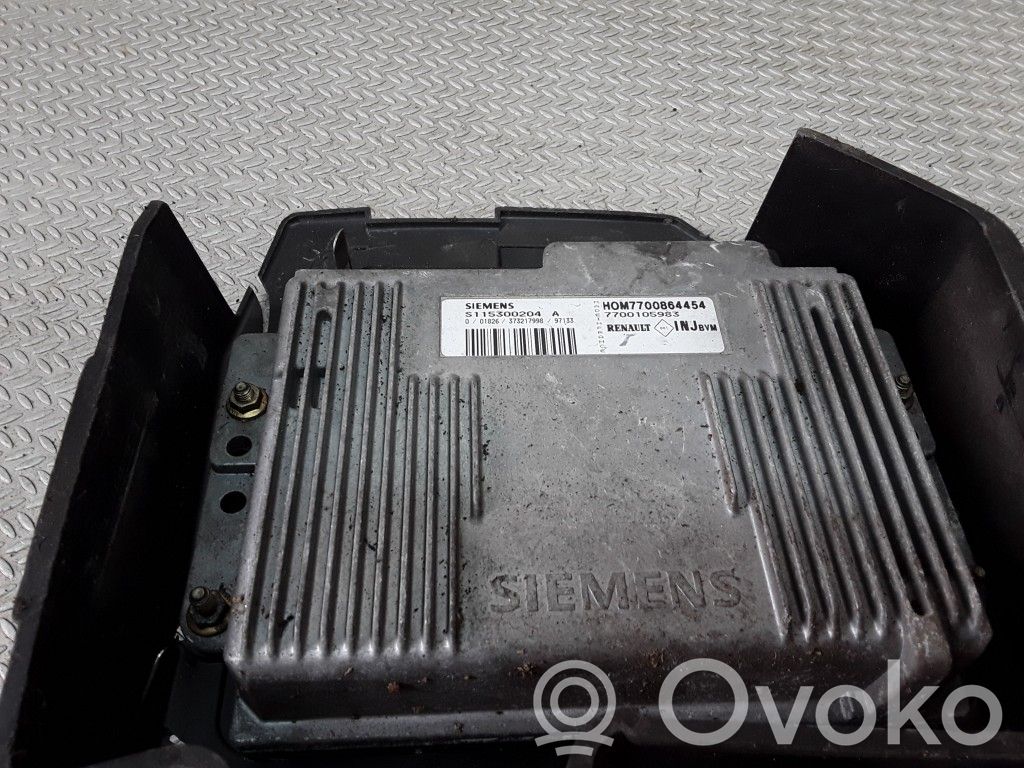 Renault Megane I Engine control unit/module 